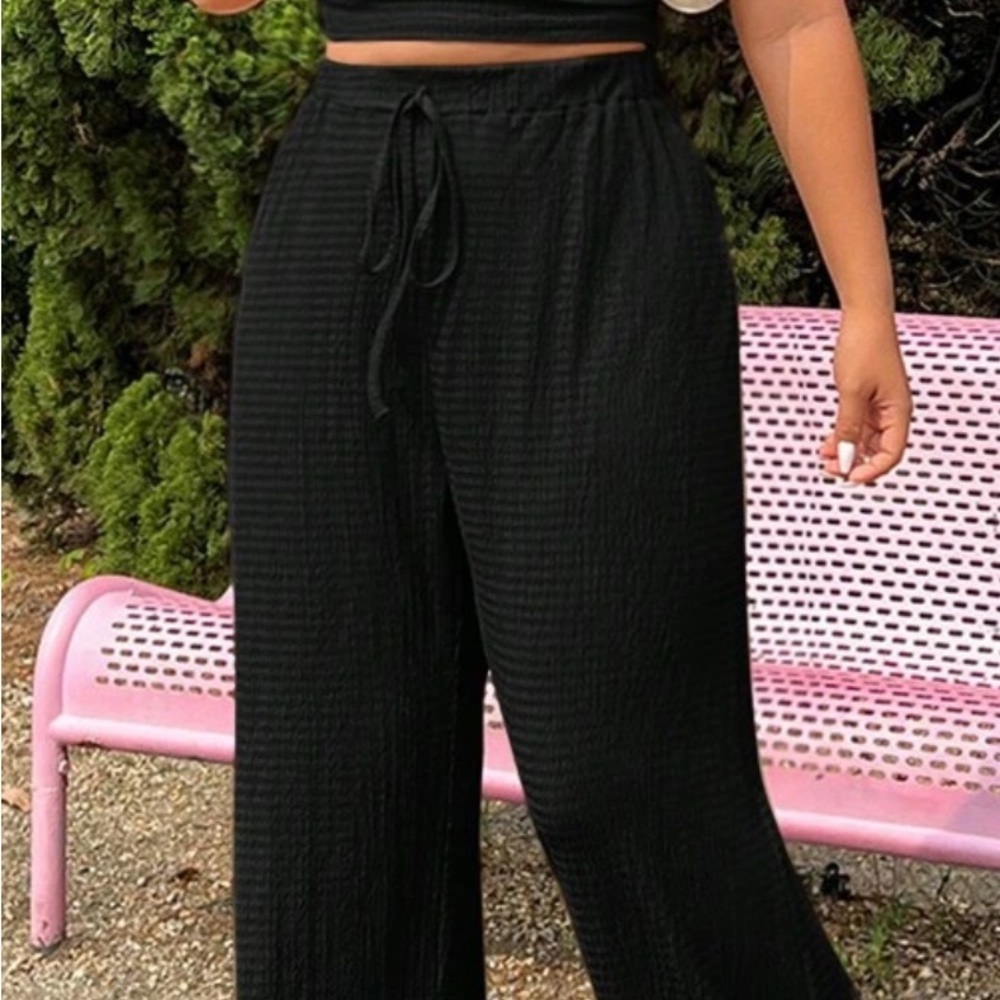 Black  Women's Pants and Crop Top